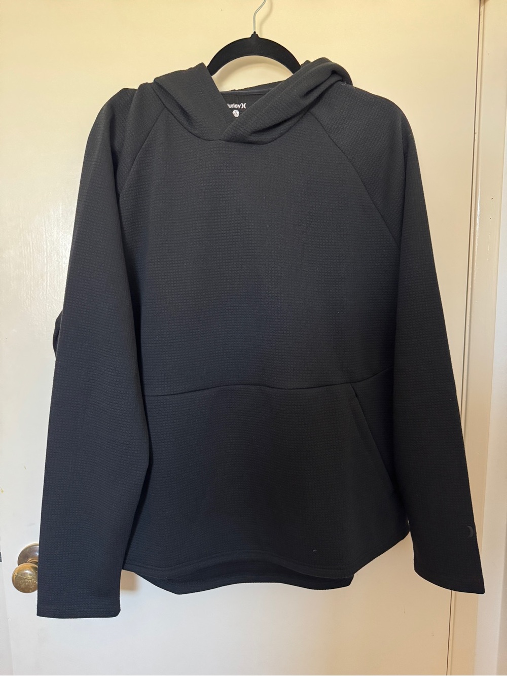 Hurley Exist Latitude Pullover Hoodie in Black Size L NWT